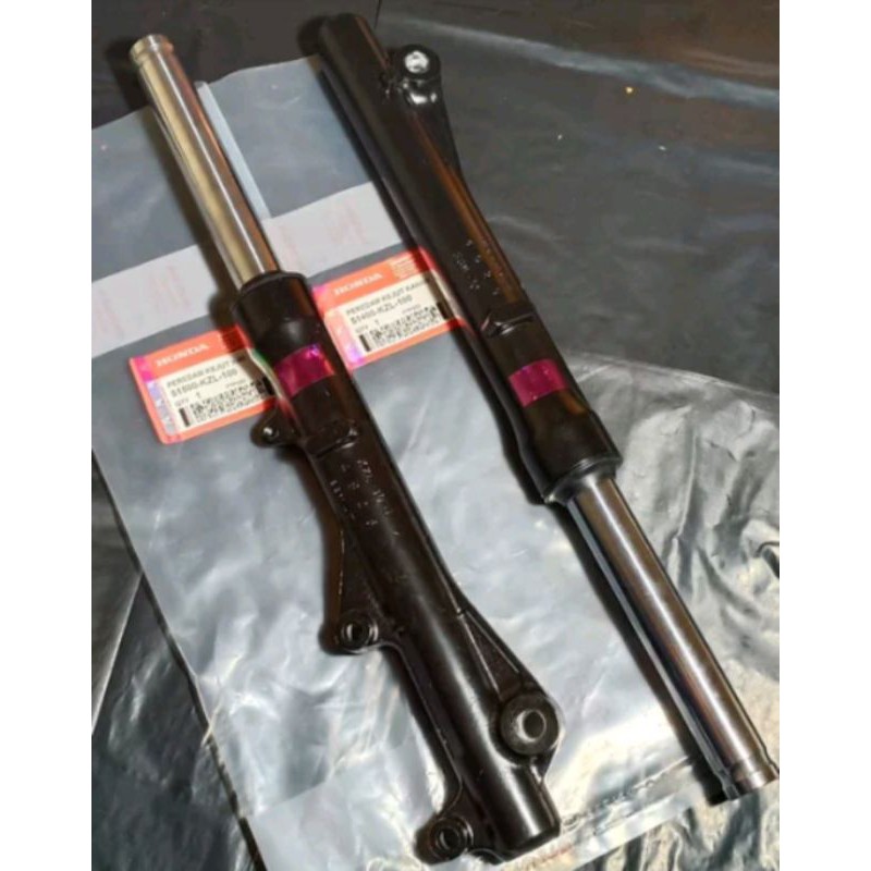 As shock depan Assy set motor beat fi Vario 125 Vario 110 fi