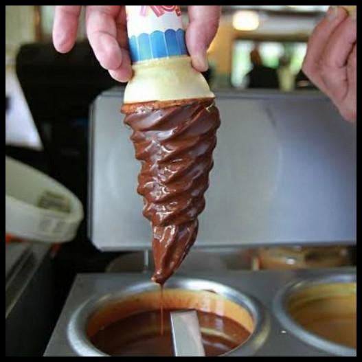 

Topping Ice Cream Cone Sundae Softmix Coklat Coating Diamond Ky Magnum