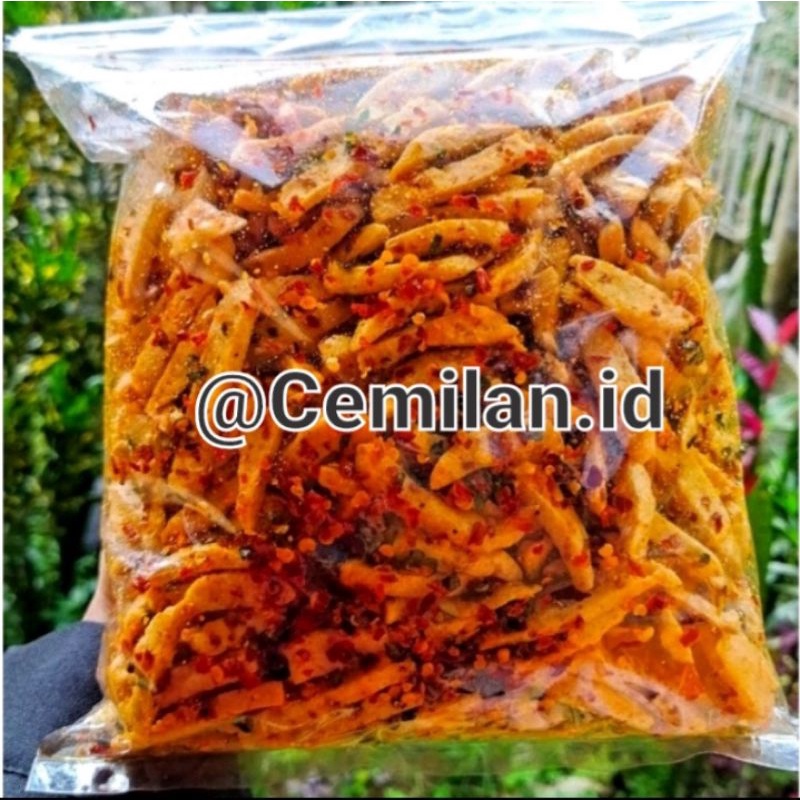 

Basreng pedas daun jeruk isi 250gram