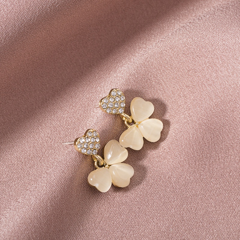 [littlecrab] Anting Wanita Mutiara Bentuk Pita Clover Kelinci Beruang Permata Berlian Simple Elegan Anting Tusuk Cute Woman Earrings Anting Berkualitas Korean Style