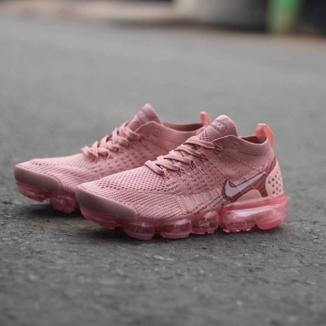 womens vapormax sneakers