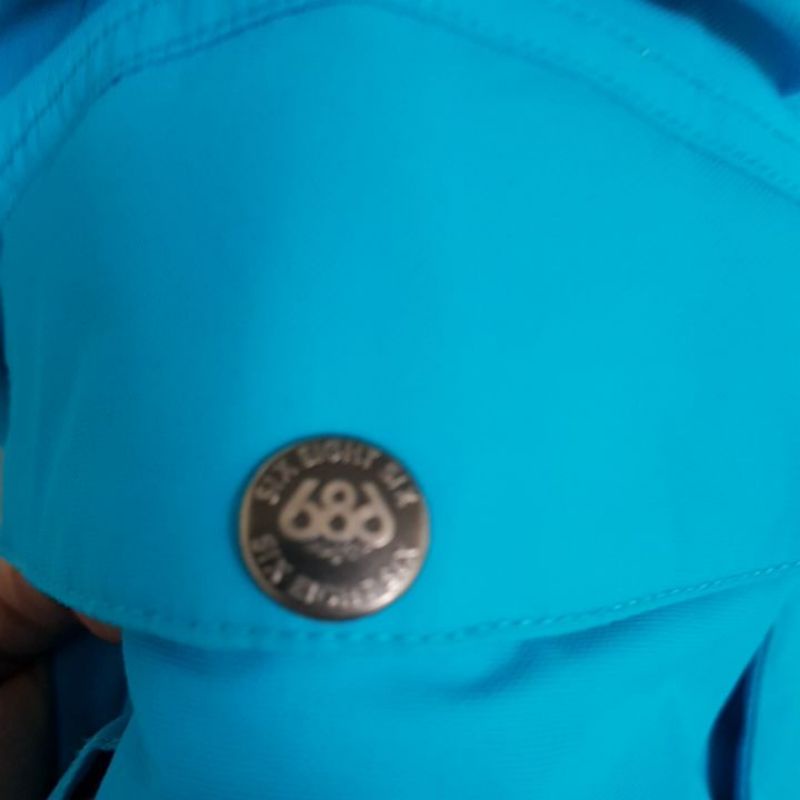 jacket 686 branded