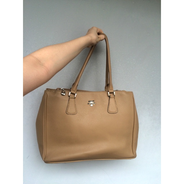 Las Catino Beige Bag