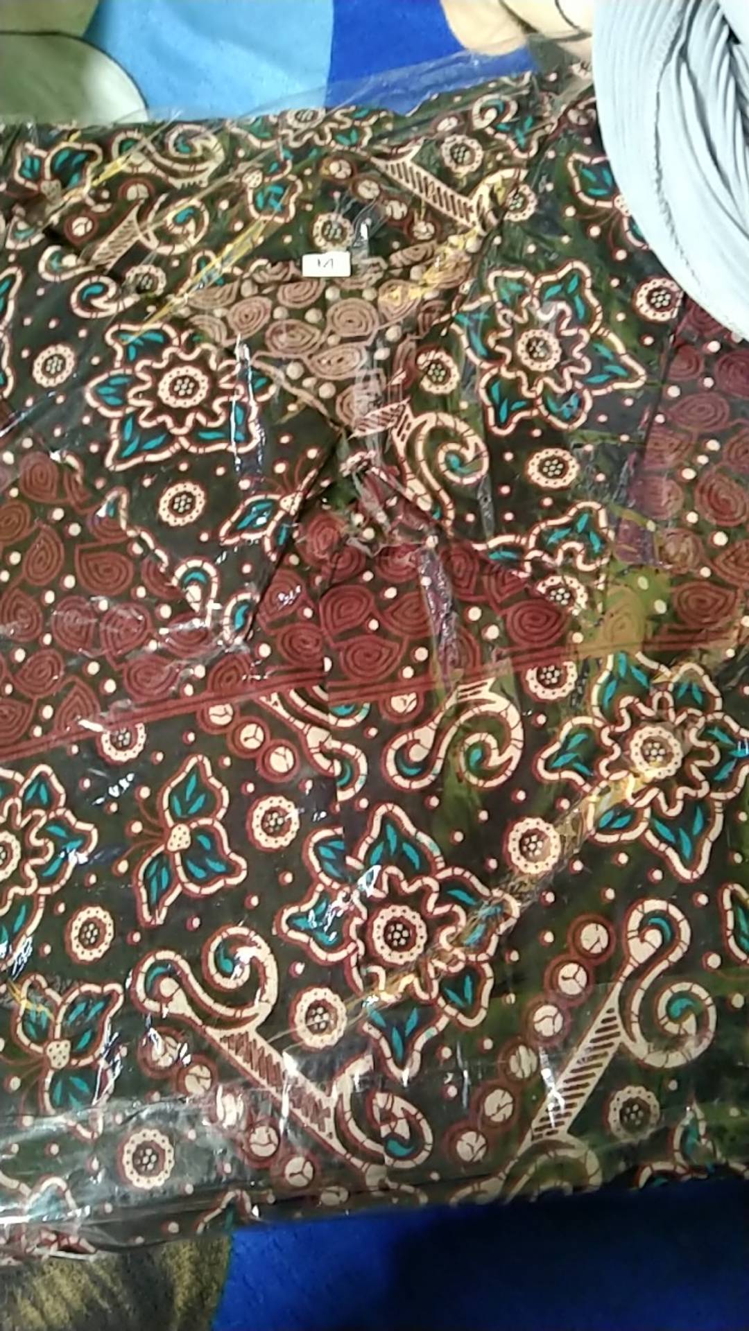 Hem Batik Pria Lengan Pendek Bisa Seragam Batik