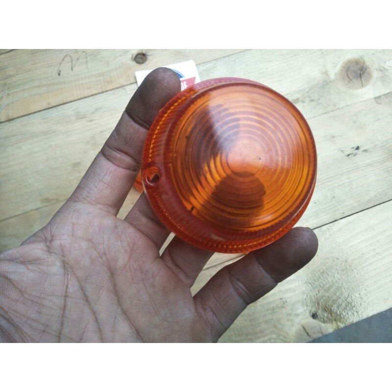 mika bening sen sein rihting honda c70 polos