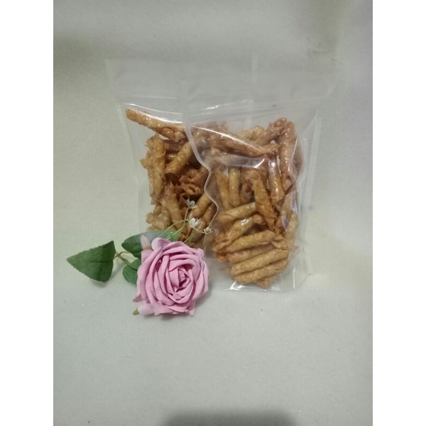 

kacang umpet manis