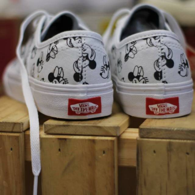 PREMIUM VANS AUTHENTIC DISNEY WHITE MADE IN CHINA WAFFLE DT