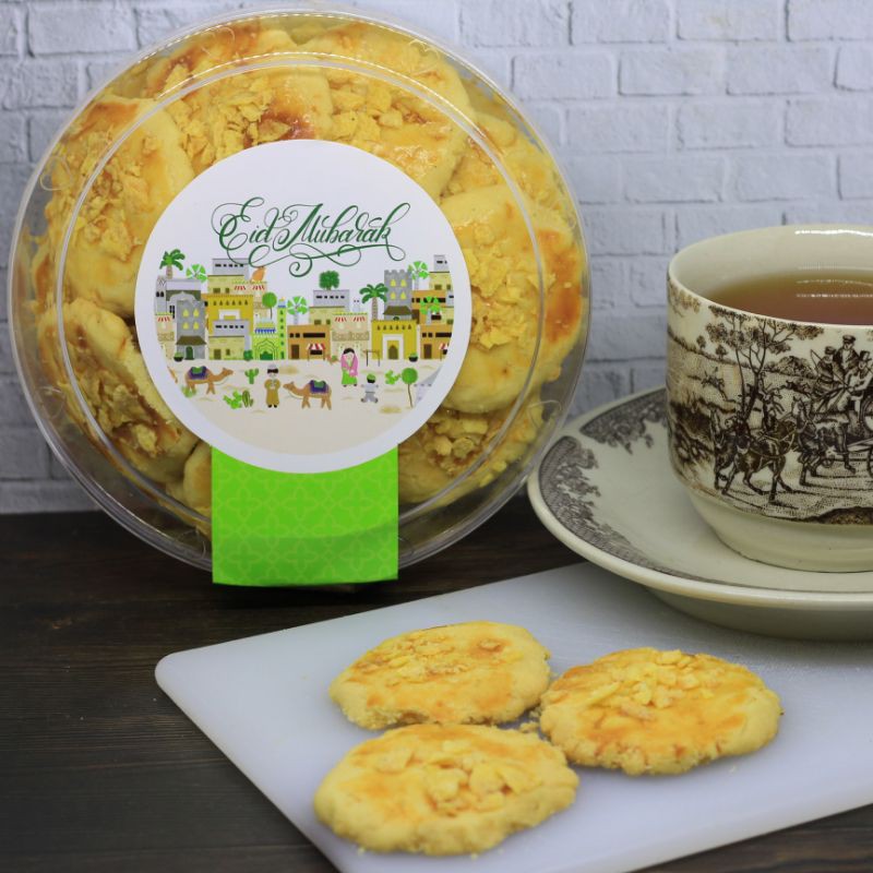 

BINGKISAN LEBARAN / HAMPERS / PARCEL LEBARAN / KUE KERING CORNFLAKES