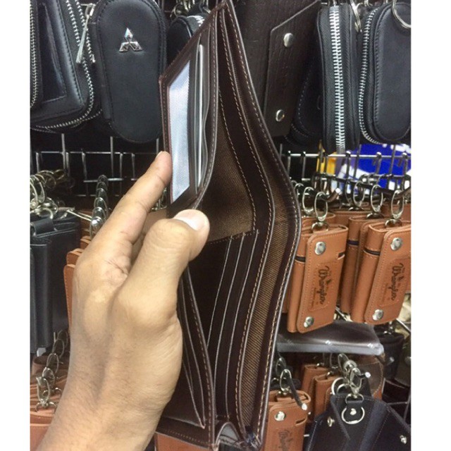 Dompet pria kulit asli berkualitas tinggi model terkini #dompet #dompetpria #dompetcowok #dompetlipa