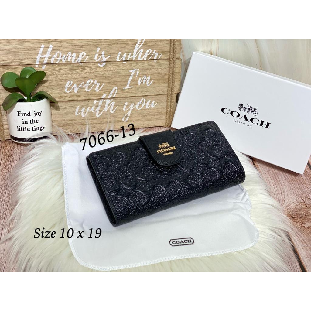 Dompet Panjang Lipat Lidah  Kode 7066 Bahan Wp Dan Emboss