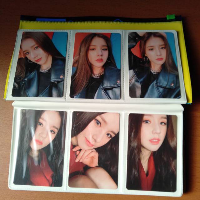 PC HEEJIN MMT SHOWCASE SEASON GREETING PHOTOCARD HEEJIN PC LOONA