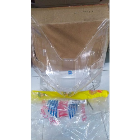 MIKA LAMPU DEPAN VARIO 150 2018