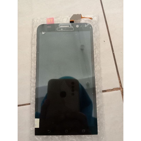 LCD ASUS ZENFONE 2/Z008D/ZE550KL HITAM