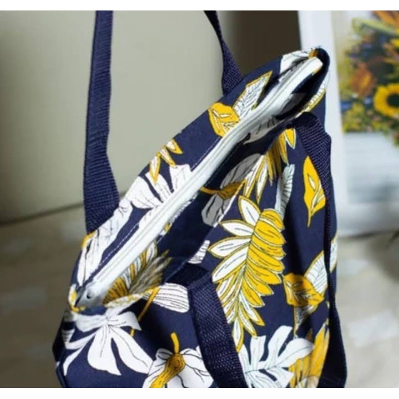 Totebag kanvas motif tropikal kuning-tas totebag kanvas-tas selempang