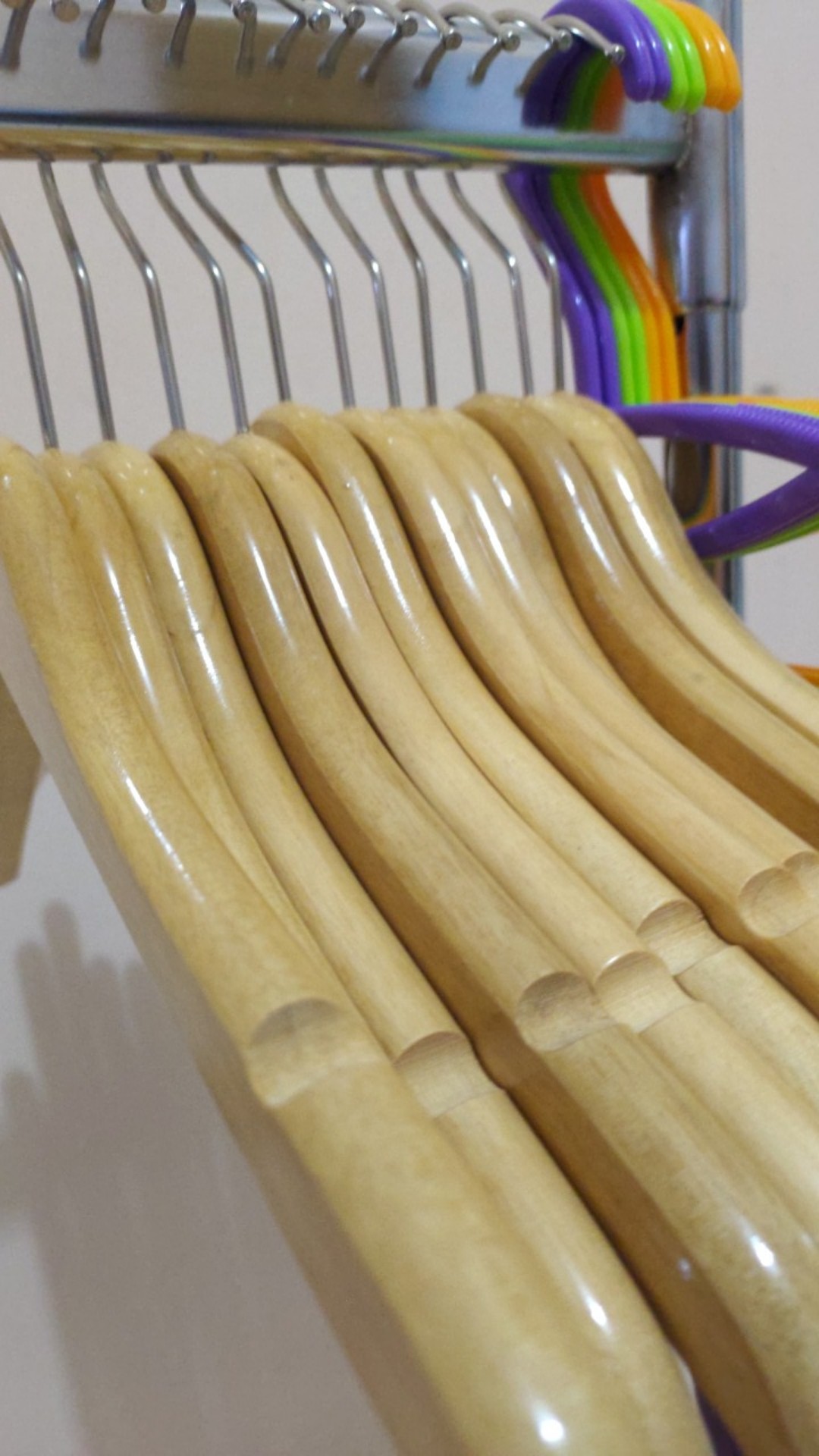 Hanger Kayu Anak(lusinan/ 12 Pcs)