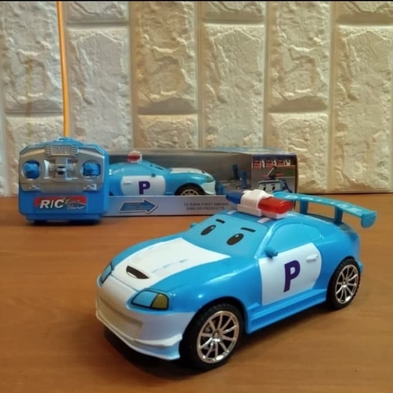 mobil remot poli
