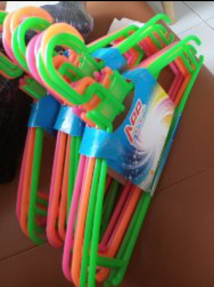 Gantungan Baju App~gantungan Baju Plastik/gantungan Baju Murah