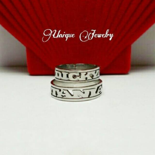 cincin nama couple