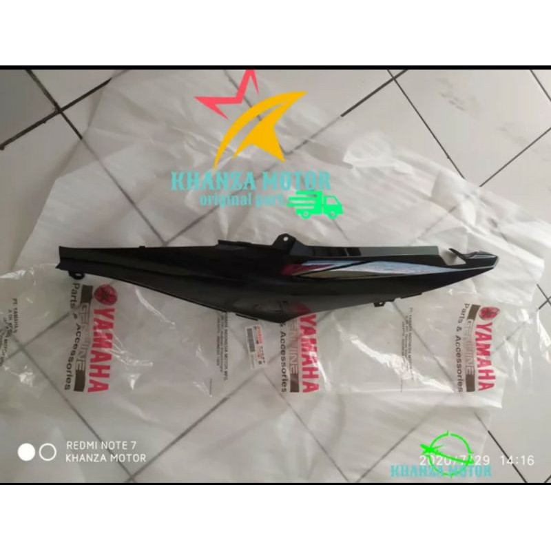 COVER BODY BELAKANG KIRI JUPITER Z1 ORIGINAL YGP HITAM
