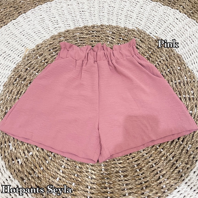 Hotpants Cringkel Wanita /Seyla Pants /Celana Santai Pendek SJJ