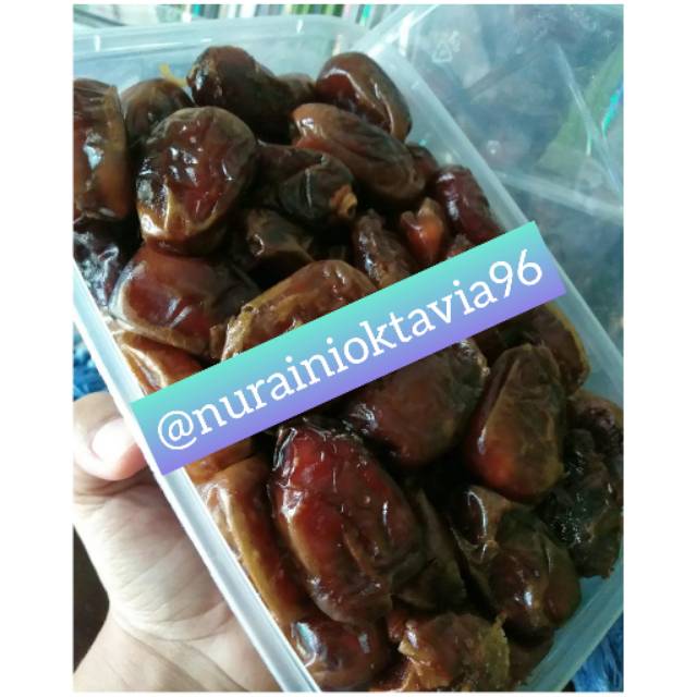 

Kurma Sukari Mesir 1 KG