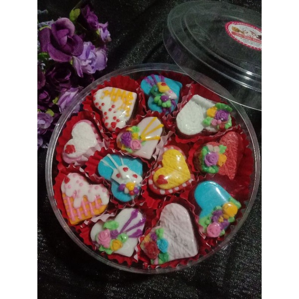 

coklat karakter - coklat karakter love rotan kemasan 250g #coklat karakter
