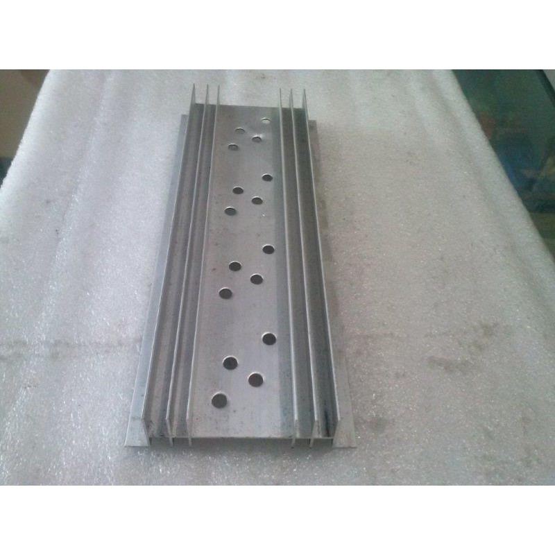 Heat sink / pendingin komponen 4 jengkol (Power supply)