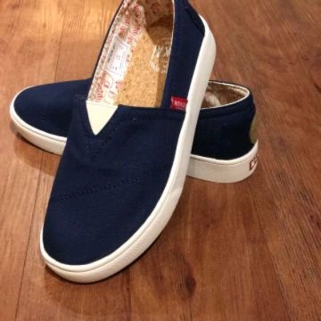 Sepatu Wakai Hashigo WAK-SLNMW01702-HASHIGO.NAVY (UNISEX) 100% ORIGINAL