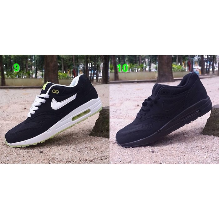 SEPATU NIKE AIRMAX ONE PREMIUM