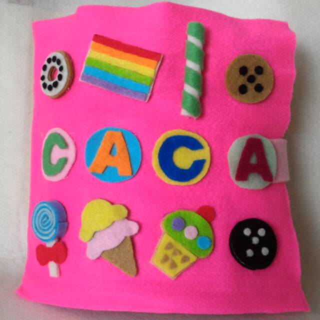 Busy book / Quiet book