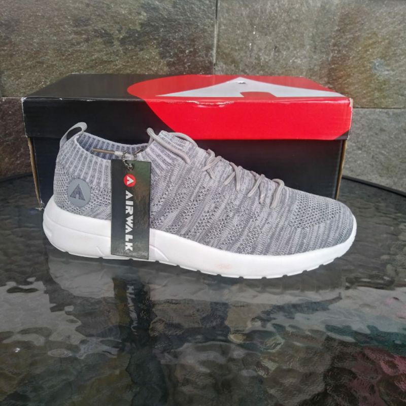Original Sepatu Airwalk Lincoln (F) Lt Grey