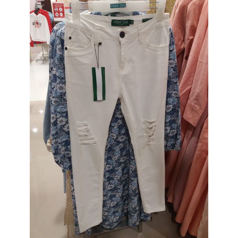 CELANA JEANS POINT ONE