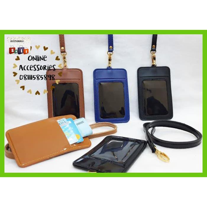 

DOCUMENTO- NAME TAG ID CARD HOLDER TALI KULIT 4 SLOT CARD TALI KALUNG - HITAM DOP -ASLIII.