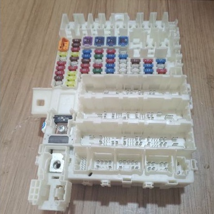 Jual Fuse box sikring honda freed oryginal | Shopee Indonesia