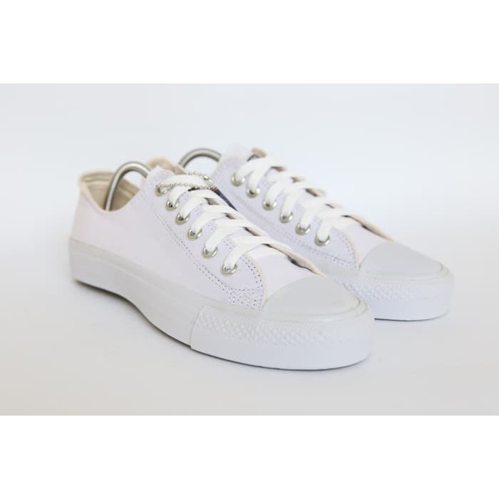 Sepatu Converse Chuck Taylor II White/Putih Grade Ori