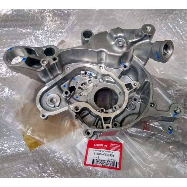 COVER BAK OLI VARIO 110 TECHNO KARBU ASLI AHM