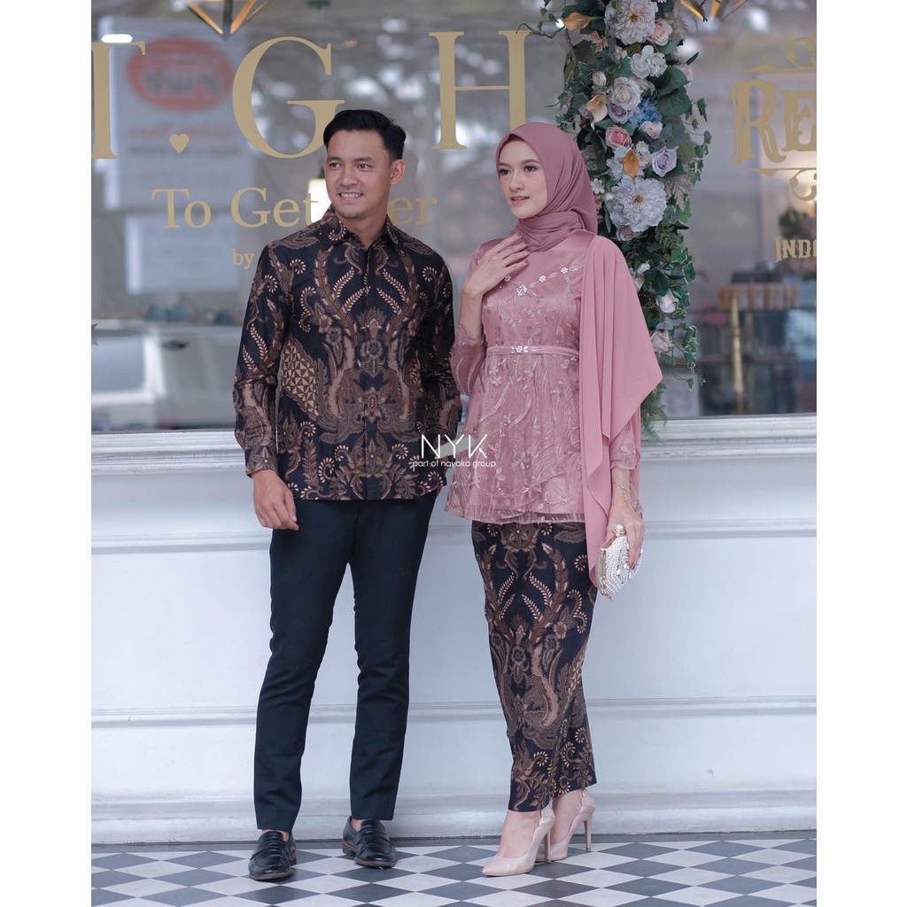 Batik Couple Alyra Tulle Mutiara Couple Kebaya Modern Baju Kondangan Wanita Batik Couple Pasangan Valencia Set Kebaya Wisuda Kebaya Lamaran