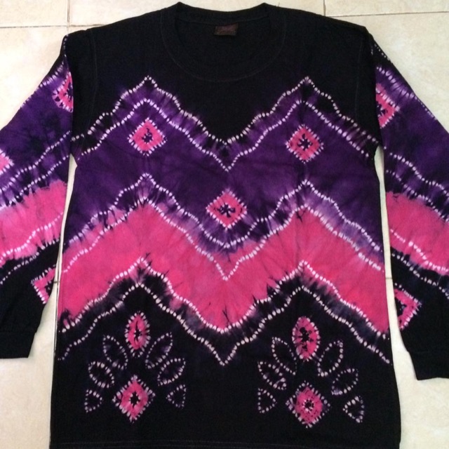 Kaos sasirangan handmade bahan katun merk gaggi