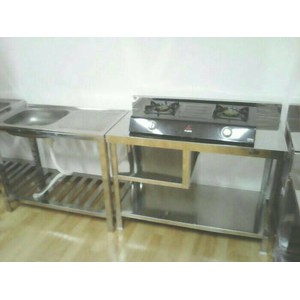 Bak Cuci Piring dan Meja Kompor