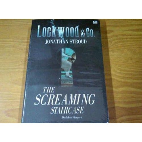 Ready Stok novel fantasi remaja,, Lockwood & Co. The Screaming Staircase - Jonathan Stroud CUCI