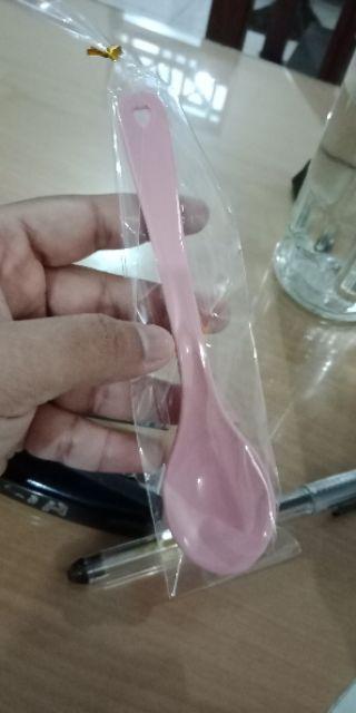 Souvenir Pernikahan Sendok Makan Anak Melamin Warna