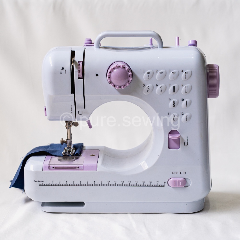 Mesin Jahit Portable Mini Rumah Tangga / Multifunctional Household Sewing Machine