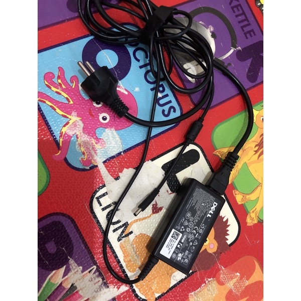 chargeran laptop dell preloved