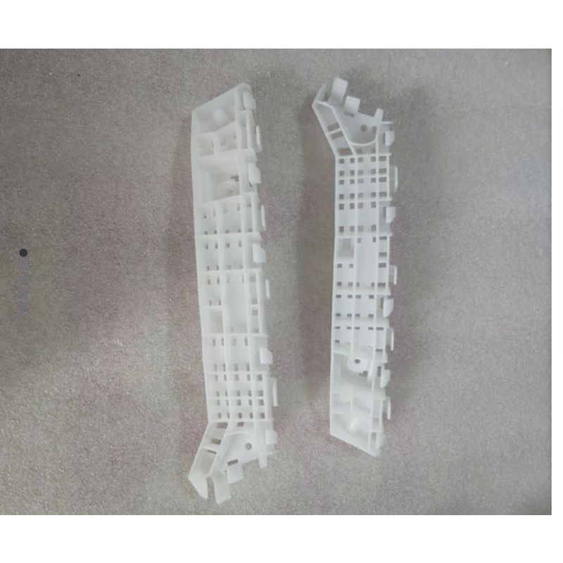 brecket bumper / brecket bumper depan Honda Brio Satya original