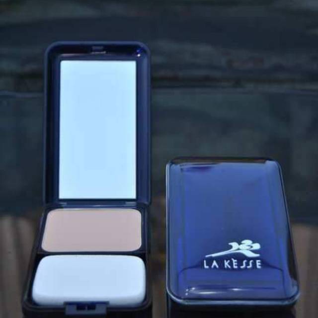 Bedak TAC La kesse Natural 14gr