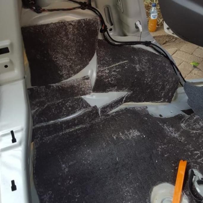 Peredam Suara Mobil Sigra / Calya (Rockwool + Aspal)