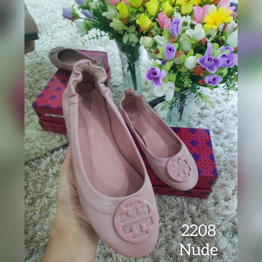 SANDAL WANITA TORy Burch  FLAT IMPORT / MURAH BAHAN KODE 2208