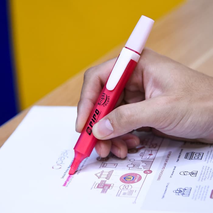 

NEW PRODUK 4 PCS PIPO 014C HIGHLIGHTER STABILO PP HS 014C