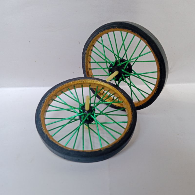 MINIATUR roda motor atau velg set depan belakang gold and green (handmade)