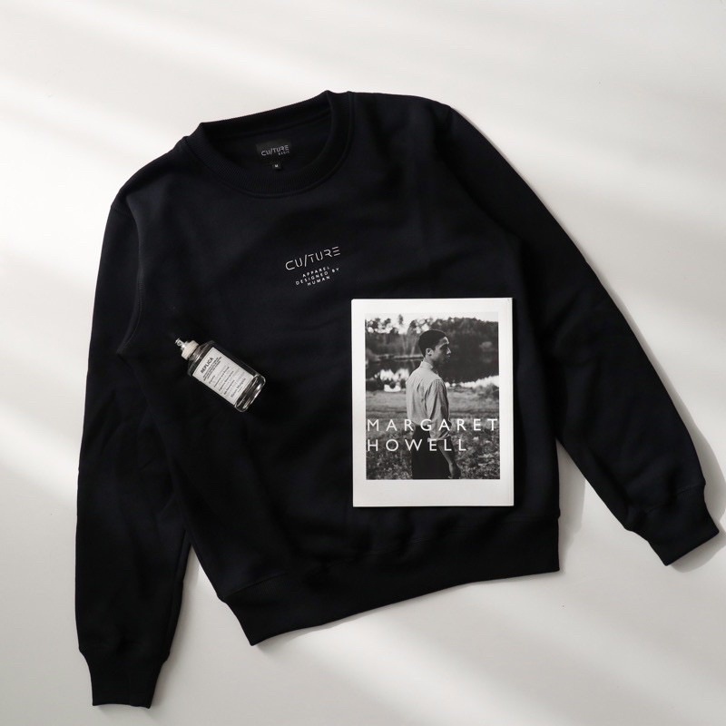 PRELOVED CULTURE BASIC | CREWNECK BLACK OG UKURAN L